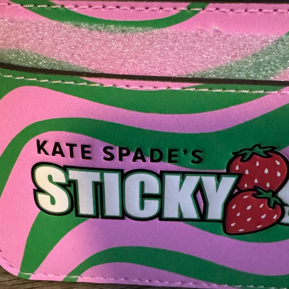 Kate Spade slim wallet - Picture 3 of 7